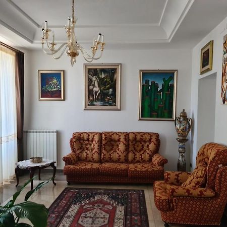 Appartamento Deluxe Centrale, Gaeta Bagian luar foto