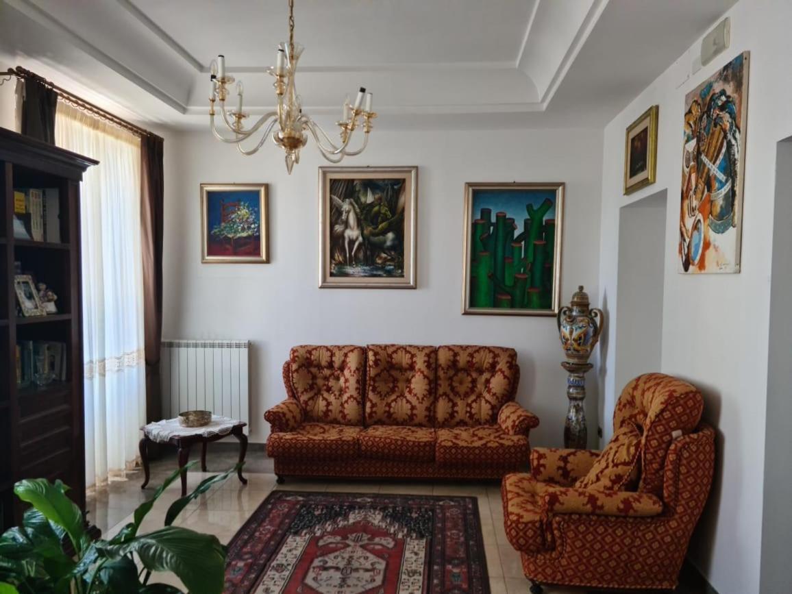 Appartamento Deluxe Centrale, Gaeta Bagian luar foto