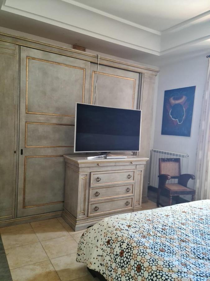 Appartamento Deluxe Centrale, Gaeta Bagian luar foto