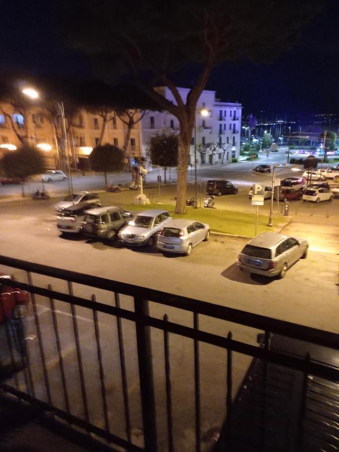 Appartamento Deluxe Centrale, Gaeta Bagian luar foto