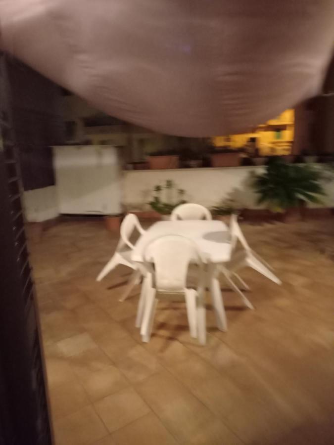 Appartamento Deluxe Centrale, Gaeta Bagian luar foto