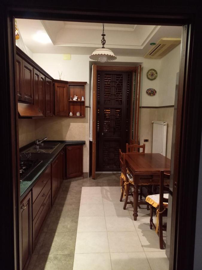 Appartamento Deluxe Centrale, Gaeta Bagian luar foto