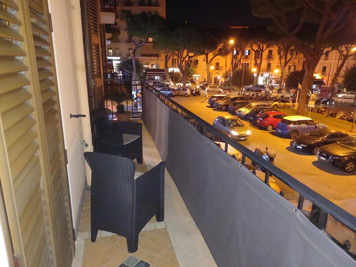 Appartamento Deluxe Centrale, Gaeta Bagian luar foto