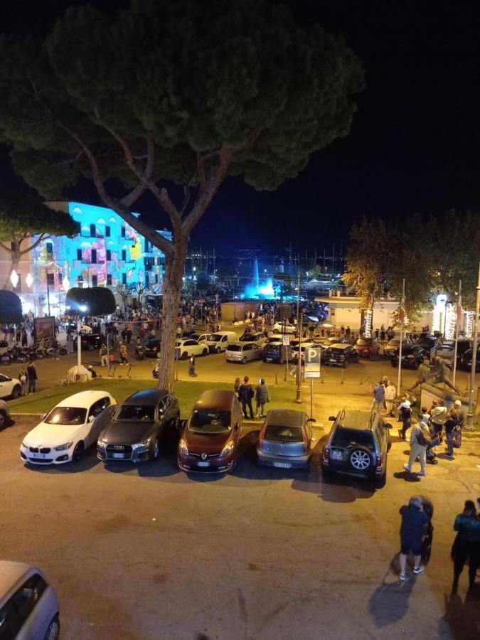 Appartamento Deluxe Centrale, Gaeta Bagian luar foto